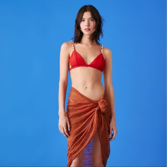 Zara Bikini - Picture 1 of 6